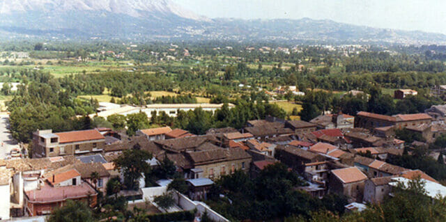 Valle Caudina, Conservatrice e filo Savoia