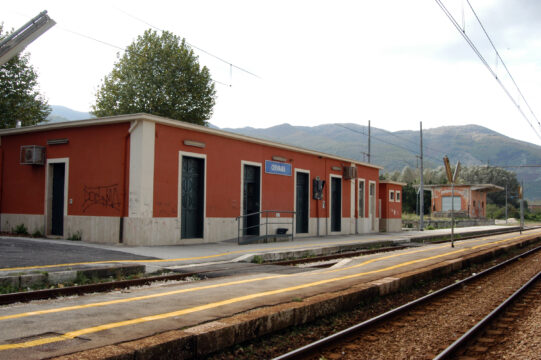 Valle Caudina: ” la ferrovira deve riaprire il prima possibile “, dopo l’ennesimo schiaffo di De Gregorio insorge Matera