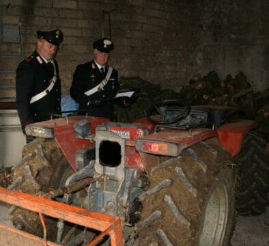Bonea, i Carabinieri ritrovano il trattore rubato