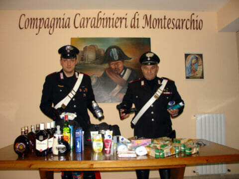 Montesarchio: sorpresi a rubare, tre arresti e tre denunce