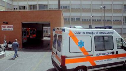 La denuncia: “In Campania non tornano i conti sulle terapie intensive"