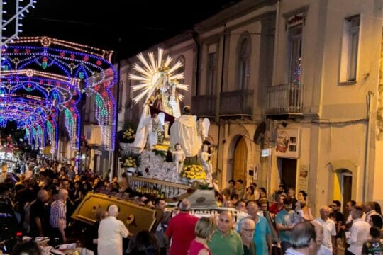 Montesarchio, Madonna del Carmine: tantissima gente alla processione