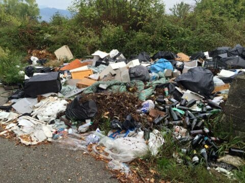 Valle Caudina: Abbandono di rifiuti, siamo sotto attacco