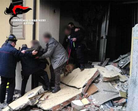 Cronaca, Montoro: Esplosione in appartamento, sul posto i carabinieri