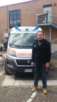 Cervinara, la Misericordia compie 23 anni e regala un’ambulanza alla comunità