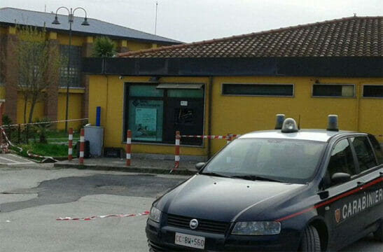 Cronaca, Conza della Campania: Furto con esplosivo al bancomat, indagini in corso