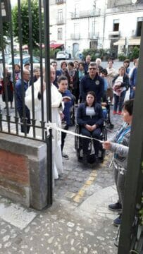 Montesarchio: Chiesa SS. Annunziata, inaugurato il passaggio per disabili