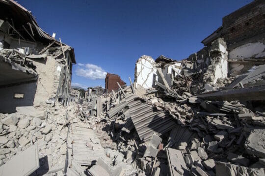 Terremoto, Amatrice: anche una famiglia caudina sotto le macerie