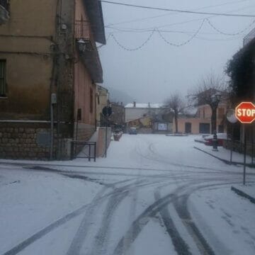 Nevica ancora a Cervinara, il Comune: Operativi per evitare criticità