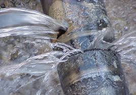 Sant’Agata de’ Goti: rotta condotta d’acqua in via Torricella, interviene Gesesa
