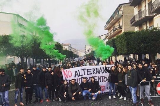 Gli studenti della Valle Caudina bocciano l’alternanza Scuola –Lavoro