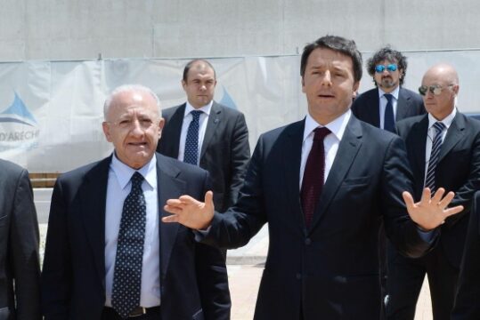 Montesarchio: l’assessore Izzo ed altri dirigenti del pd aderiscono al movimento di Renzi