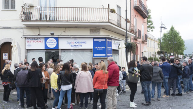 Montesarchio: Elezioni, Damiano inaugura il suo comitato elettorale