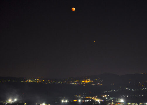 L’eclissi di Luna sulla Valle Caudina: gli scatti