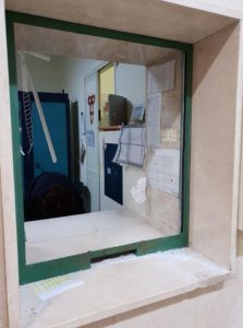Arpaia: tentato furto della cassaforte e atti vandalici alla stazione ferroviaria