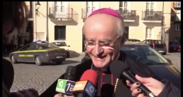 Sanremo, il vescovo di Avellino bacchetta don Salvatore