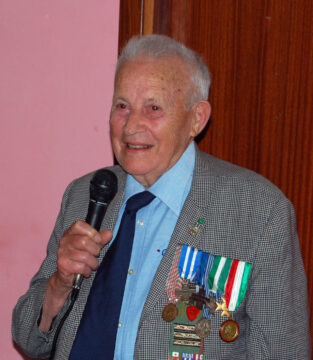 Roccabascerana: Liberato Salvati, Cavaliere della Repubblica, compie 98 anni