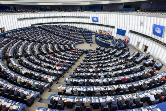 Vertici Ue, si aprono le danze: le richieste dei partiti europei