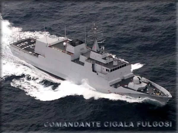 100 migranti messi in salvo dal pattugliatore della marina militare Cigala Fulgosi