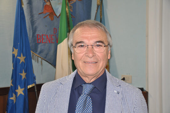 Benevento: Montella lascia il consiglio provinciale, gli subentra Mucciacciaro