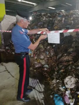 Benevento: carabinieri forestali sequestrano rifiuti a Ponte Valentino