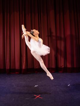 Montesarchio, scuola di Danza Giselle: spettacolo di fine anno con ospiti di eccezione