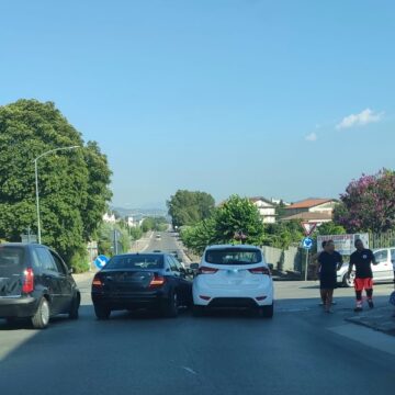 Montesarchio: scontro tra due auto in via Benevento