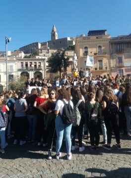 Montesarchio: studenti in piazza per il Fridays For Future