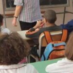 Valle Caudina: De Luca, i genitori possono scegliere la dad