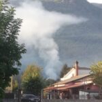 Cervinara: la parte centrale del paese invasa dal fumo