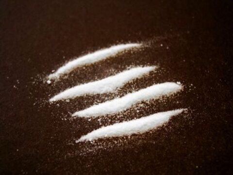 Cronaca: 50 grammi di cocaina e 10 mila euro in casa, in manette i nonni pusher