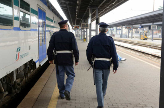 Cronaca: 40enne rapinato e malmenato alla stazione