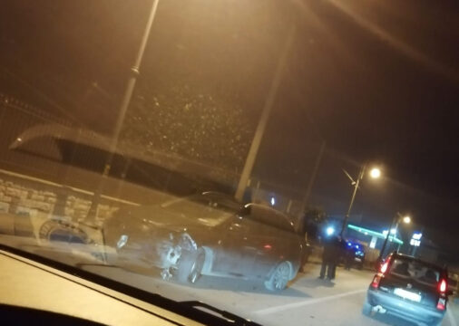 Cervinara: scontro frontale di due auto in via Lagno