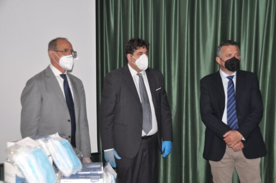 Coronavirus: la Provincia di Benevento dona 4.400 mascherine all’ordine dei medici