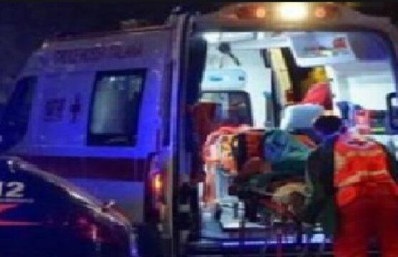 Cervinara: violento impatto tra un furgone ed una 500 sulla Variante
