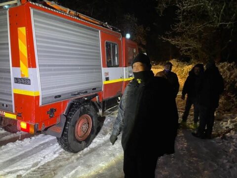 Valle Caudina: tutte in salvo le persone bloccate nella neve, c’erano anche 18 bimbi