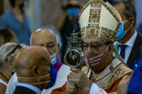 Cardinale Sepe ricoverato al Cotugno di Napoli per covid