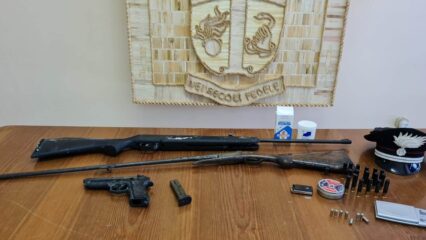 Armi e munizioni illegali: uomo ai domiciliari a Montesarchio
