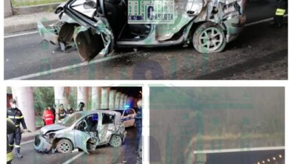 Incidente con auto distrutta e due ragazze di 18 anni ferite