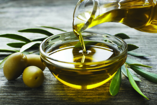 La truffa di 70 lattine di olio extravergine di oliva