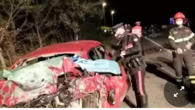 Sabato di sangue, in un incidente muoiono tre giovani della provincia di Caserta