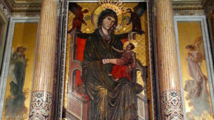 Oggi si celebra la Madonna di Montevergine: l'incredibile storia del quadro