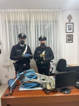 Valle Caudina: due ladri in arresto, caccia al terzo uomo