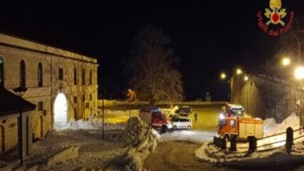 Bloccati a Montevergine,i vigili del fuoco mettono in salvo