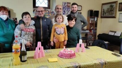 San Martino festeggia Olga, la rifugiata che compie 4 anni