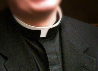 Cervinara: sacerdote accusato di aver truffato 15mila euro ad un’anziana rinviato a giudizio