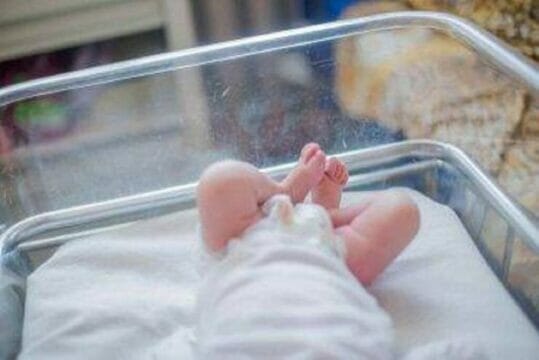 Operata e salvata al Monaldi di Napoli una bimba nata di 7 mesi con malfermazione al cuore