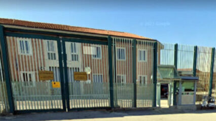 Medico e due agenti aggrediti da detenuti nel carcere di Avellino