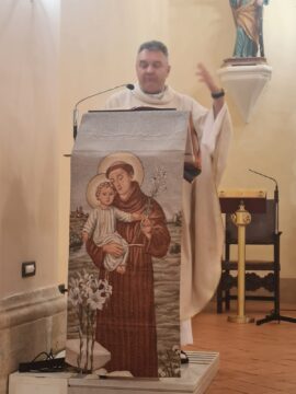 Don Giancarlo Iollo dall'Australia a San Martino in nome di Sant'Antonio