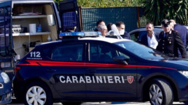 Accoltella a morte la moglie, nuovo femminicidio in Campania